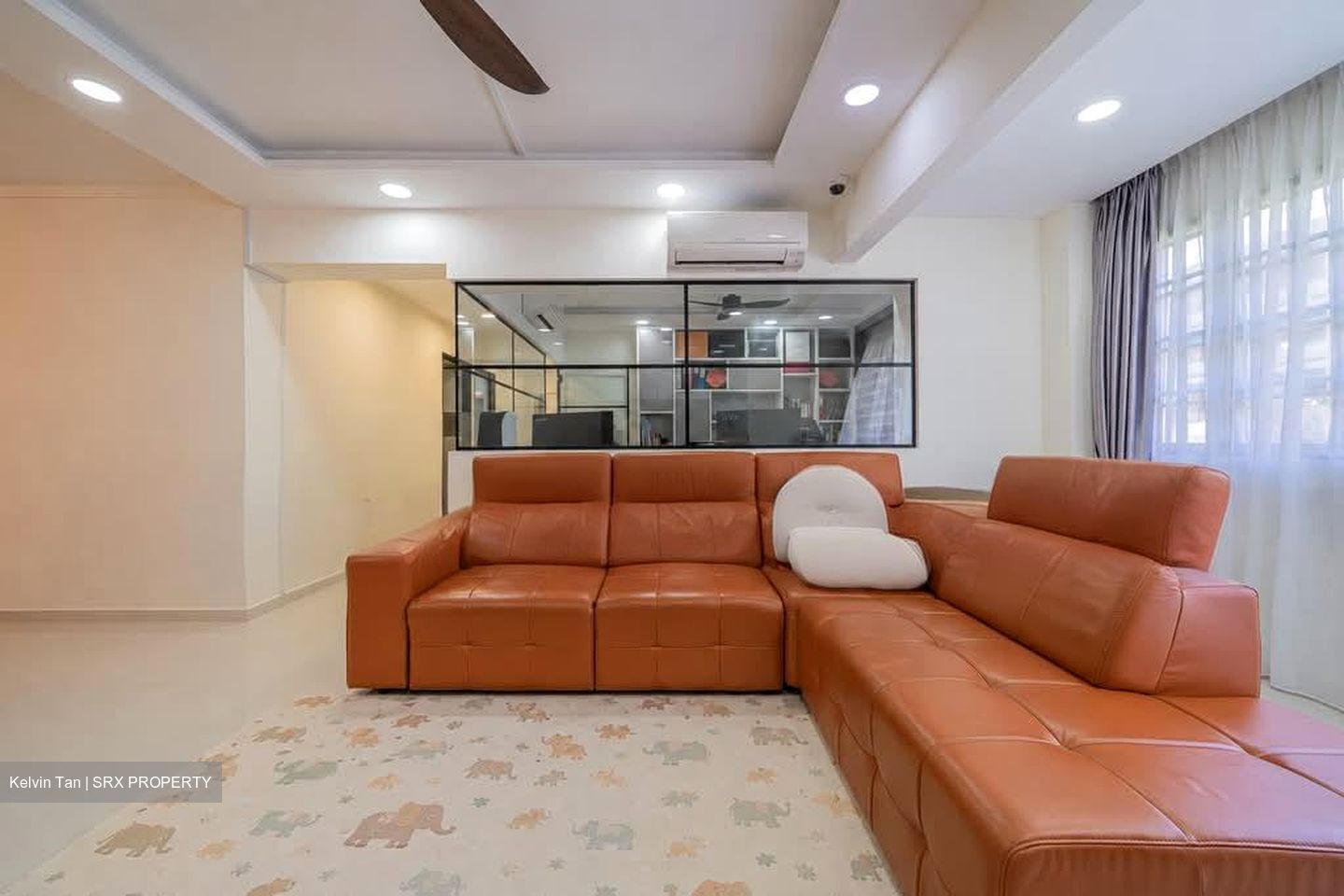 Blk 698D Hougang Street 52 (Hougang), HDB Executive #561642571